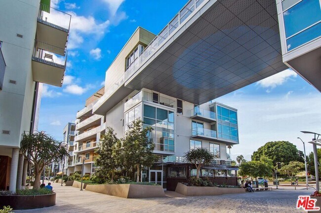 Photo - 1705-1725 Ocean Ave Unit 412