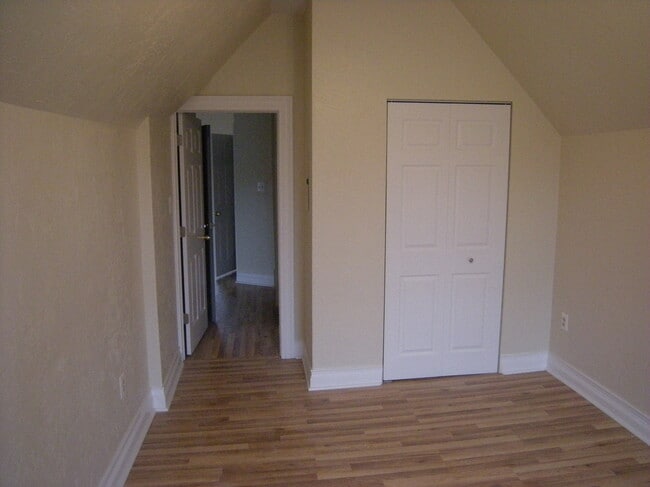 Photo - 244 S St Clair St Unit 3