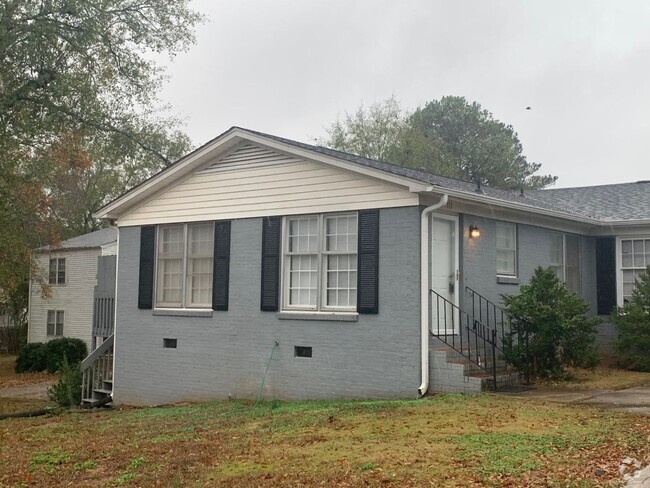 Building Photo - Duplex in Taylors 3 bed/ 2 bath Rental