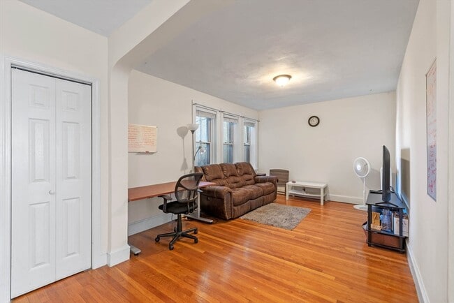 Photo - 1666 Commonwealth Ave Unit 33