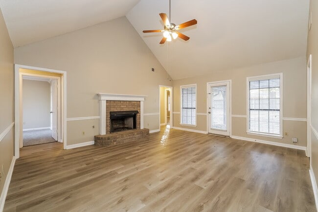 Photo - 4677 Shadow Fork Cove