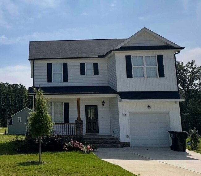4 Bedroom Home in Zebulon - 4 Bedroom Home in Zebulon