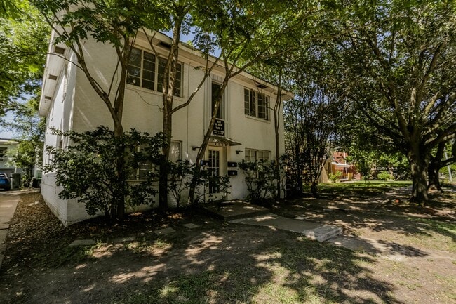 Building Photo - 1828 W Main St Unit 4