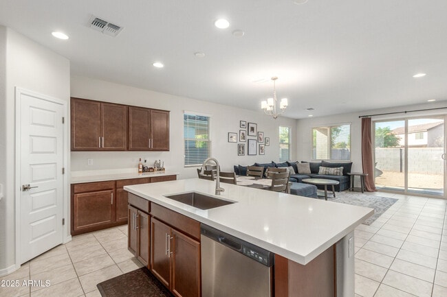 Photo - 3872 N 103rd Ave