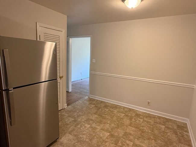 Photo - BH-beal3721 Unit 3721 Driftwood Dr. - ELT