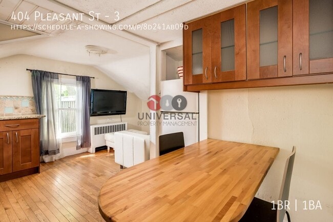 404 Pleasant St Unidad 3