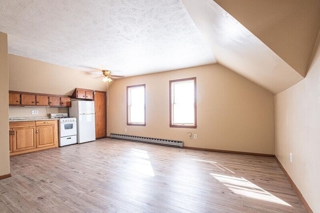 Photo - 3 Charles St Unit #3R