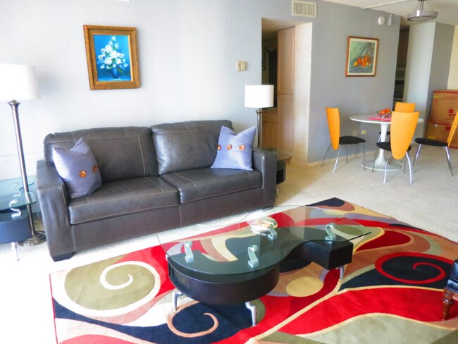 Photo - 1020 15th St