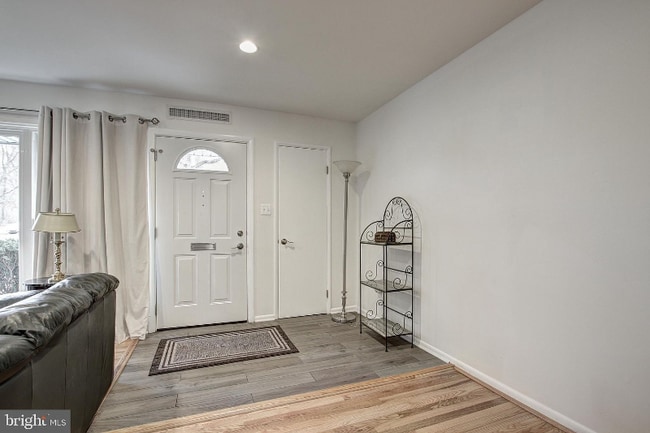 Photo - 4700 Parkman Ct