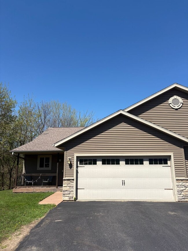 Photo - 3258 White Oak Ln