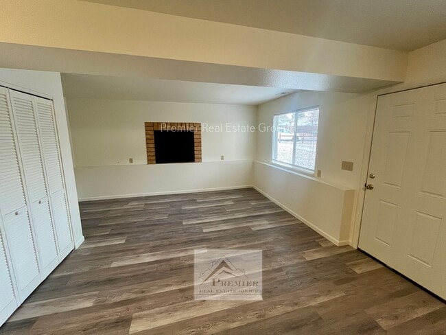 Photo - 1013 Western Dr