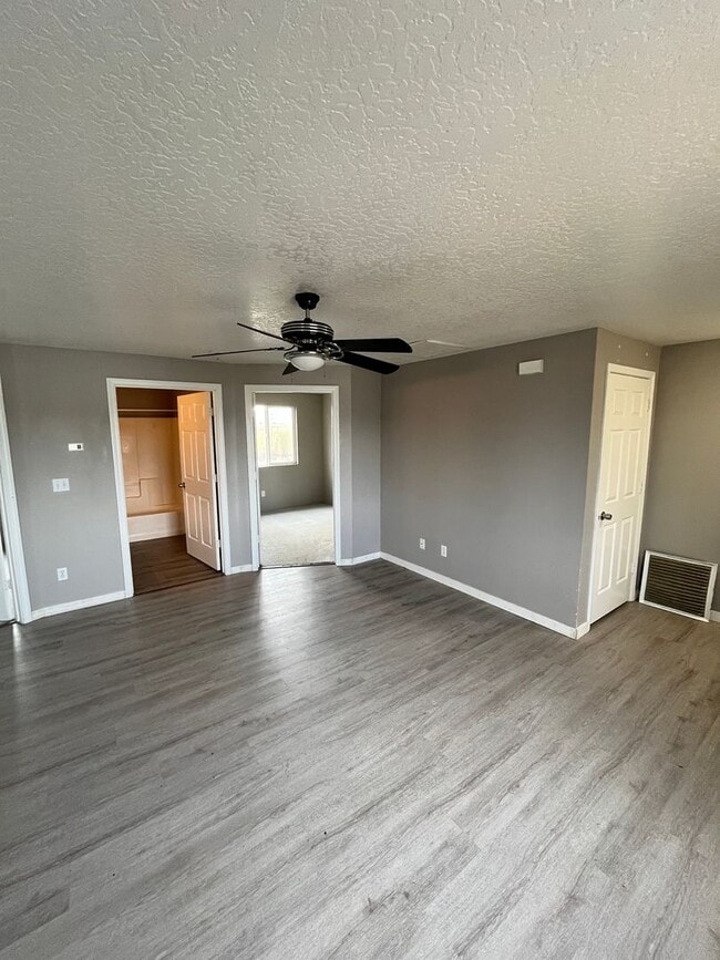 997 Main St Unit J