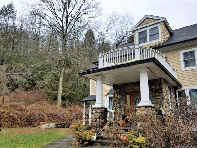 Building Photo - 26 Olmstead Rd