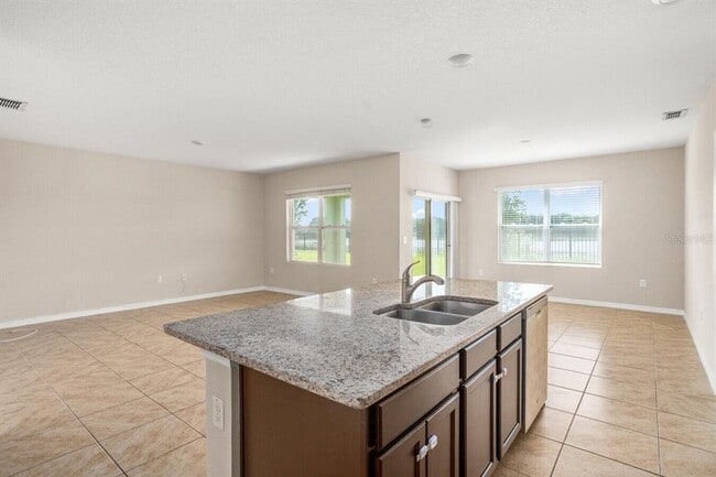 Photo - 1112 Fox Path Rd