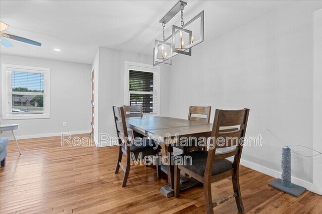 Photo - 2801 S Hills Ave