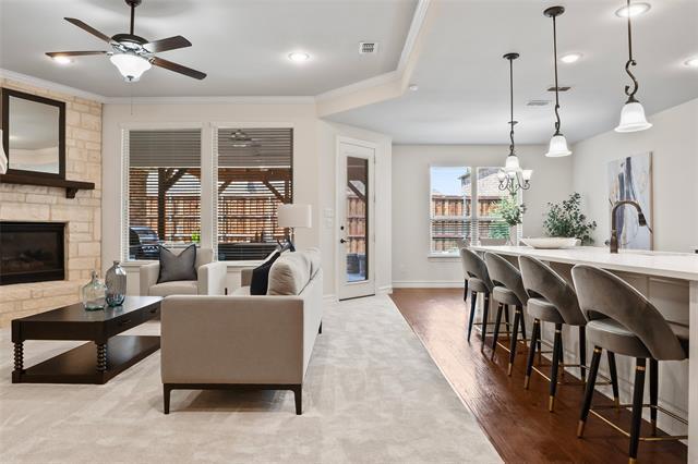Photo - 2911 Redfern Dr