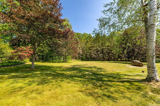 Photo - 428 Maple St