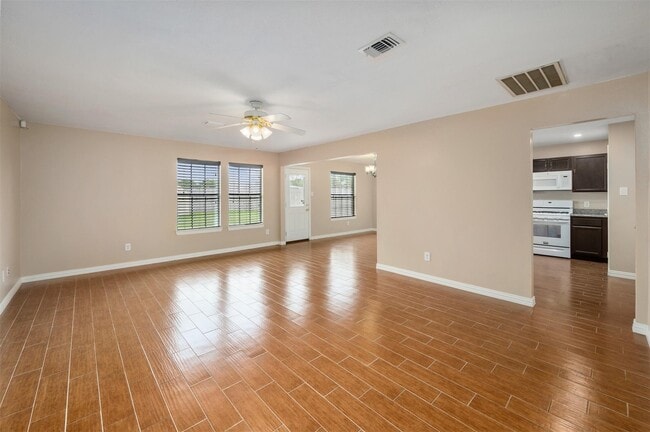 Photo - 3702 Bent Springs Ln