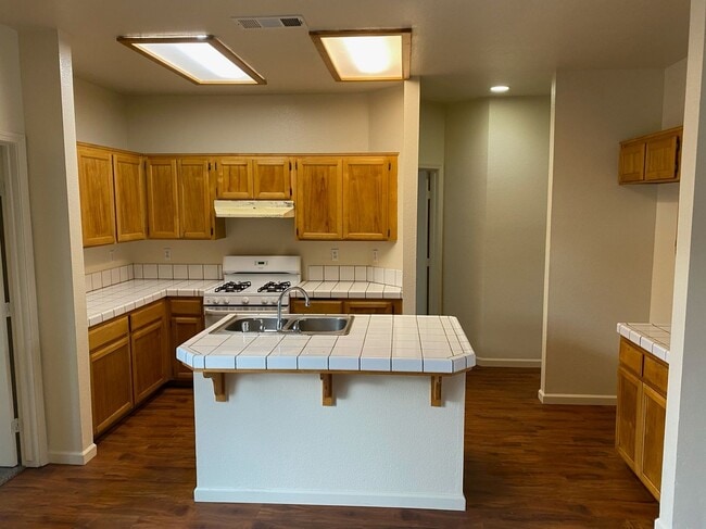 Photo - 1920 Fern Dr