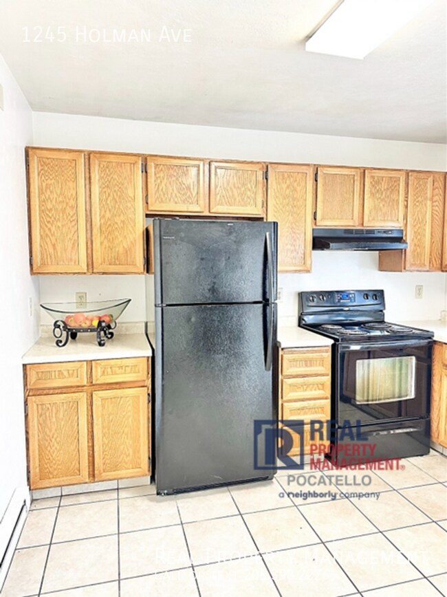 3 Bed 1.5 Bath 1 car garage Rental House Rental in Pocatello, ID