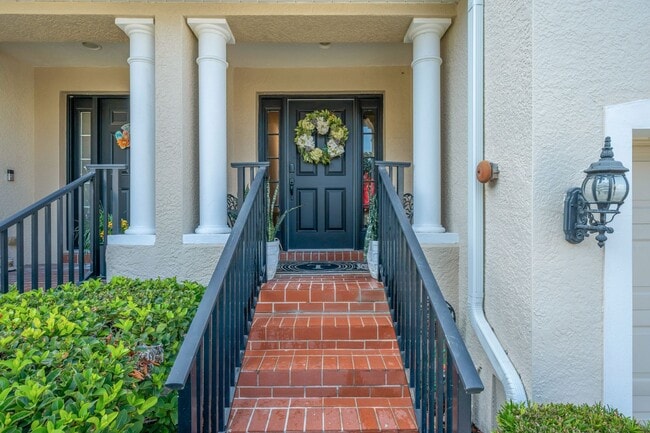 Photo - Venetian Harbor 3 bed 2.5 bath + Office/Den & 2 car tandem oversized garage!