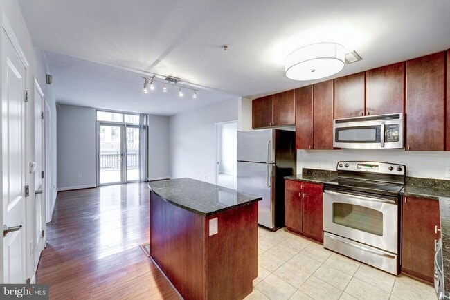 Photo - 155 Potomac Passage Unit 225