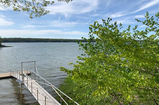 Photo - 44 Eagles Ln