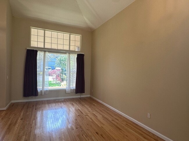 Photo - Beautiful 3 Bed + Bonus Room, 2.5 Bath Home!