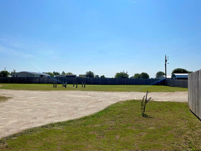 Photo - 4341 FM917 Unidad Lot B