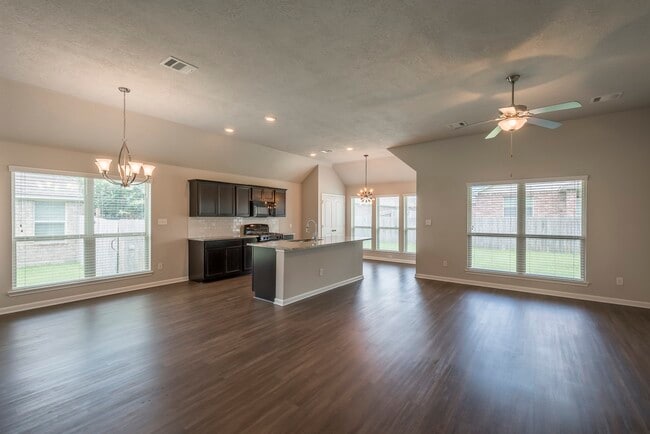 Photo - 7418 Masters Dr