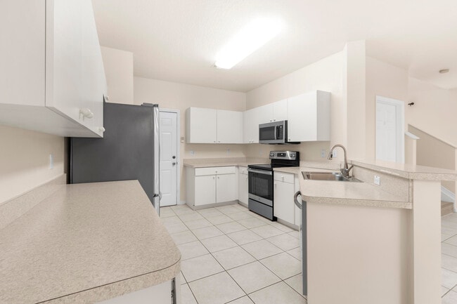 Photo - 4535 Thornwood Cir