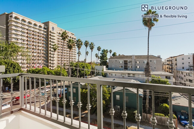 Photo - 147 S Doheny Dr Unit FL4-ID1284