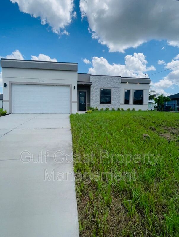 1114 NW 22nd Terrace