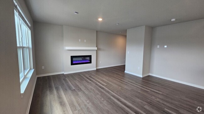 Building Photo - Brand New 3 Bedroom, 2.5 Bathroom Townhous... Rental