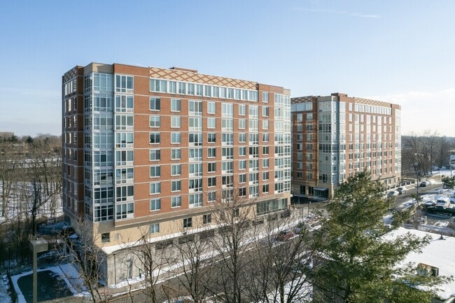 Photo - 600 12th St Unit Furnished Apt