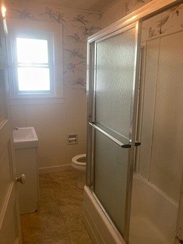 447 Colfax Ave Unit First