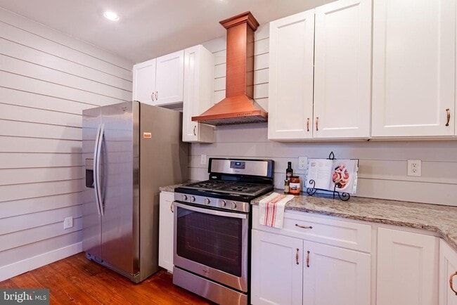 Photo - 38 Parkin St