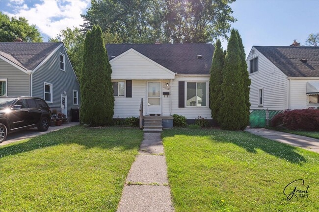$1400 3 bedroom bungalow - $1400 3 bedroom bungalow House