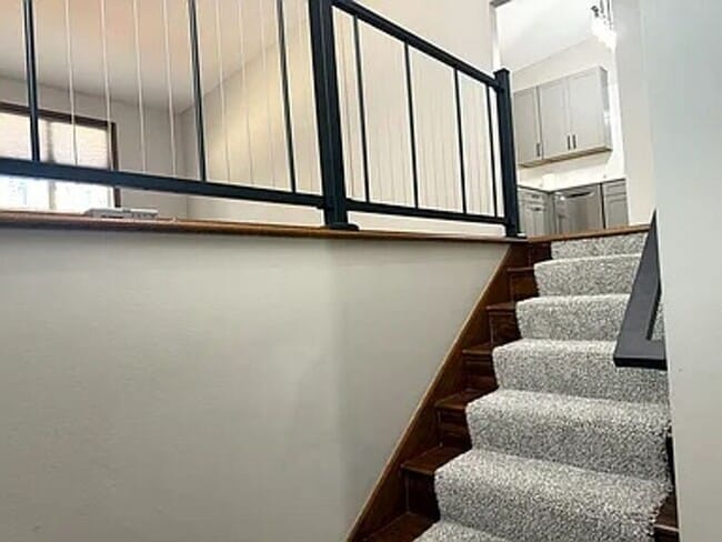 Photo - 7431 Rosewood Ln N