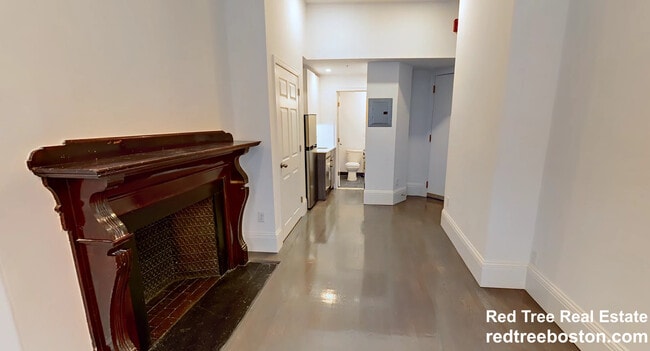 Photo - 270 Newbury St Unit 2