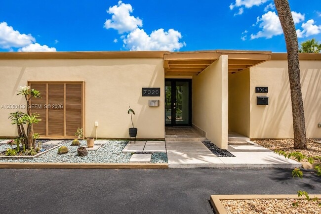 Photo - 7020 Crown Gate Dr