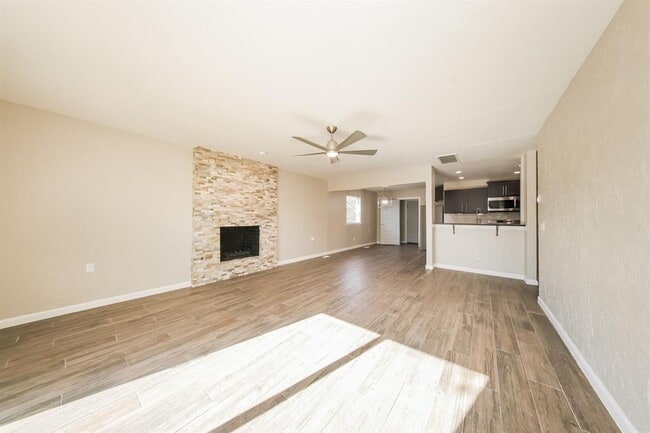 Photo - 8512 NW 86th St