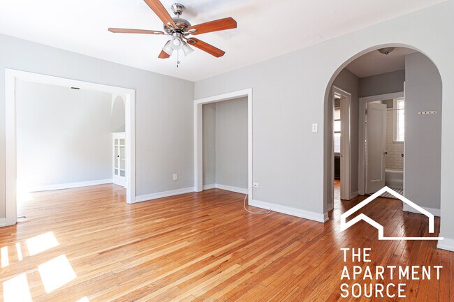 Photo - 549 W Surf St Unit 3S