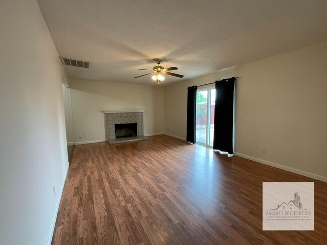 Photo - Lovely 3 Bedroom 1.5 Bath in Clovis