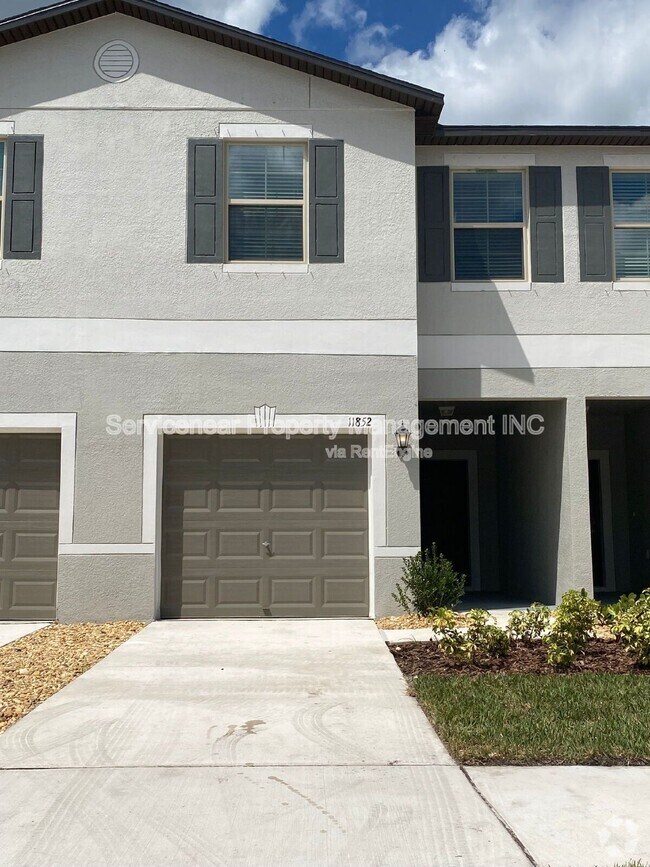 Building Photo - 11852 Dumaine Valley Rd Rental