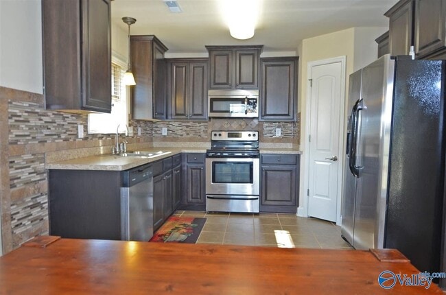 Photo - 206 Fields Pond Dr