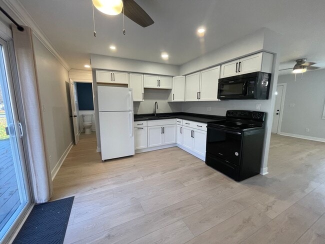 Photo - Three Bedroom Home in Portage