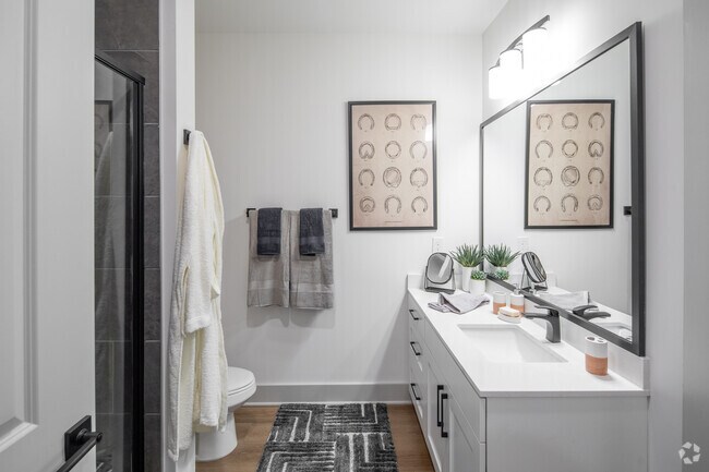 1BR, 1BA - A3 - 849SF - Bathroom