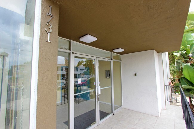 Photo - 1731 N Normandie Ave