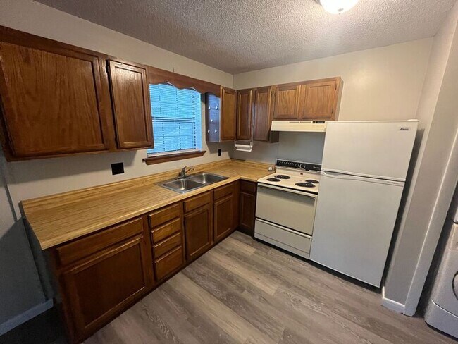 Photo - 621 Pan Gap Rd Unit B